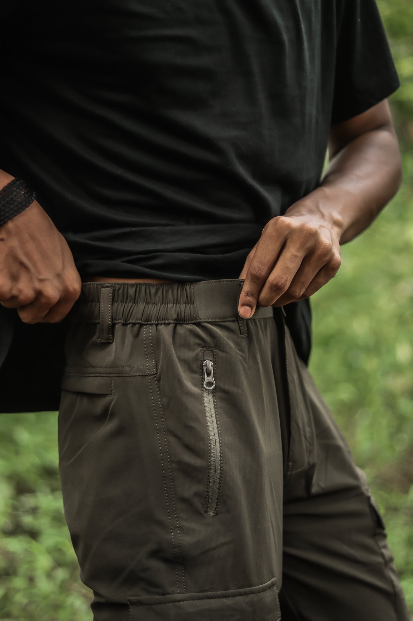 EW Mountain Series Olive Travel Cargo Pant